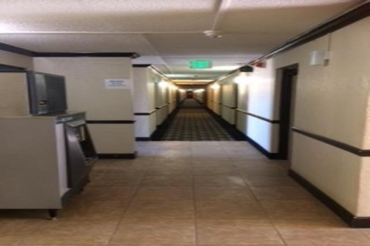 Travelodge By Wyndham טורינגטון מראה חיצוני תמונה