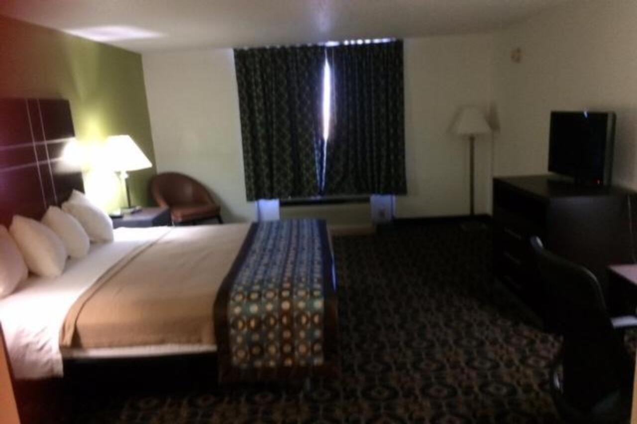 Travelodge By Wyndham טורינגטון מראה חיצוני תמונה