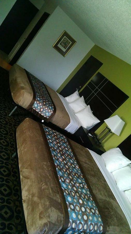 Travelodge By Wyndham טורינגטון מראה חיצוני תמונה